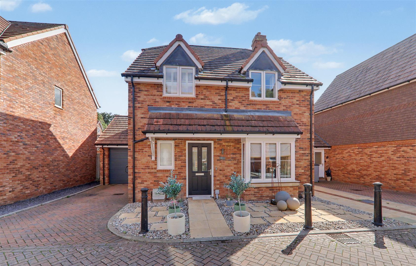 House - Detached | Skylark Rise, Goring-By-Sea, Worthing | For Sale